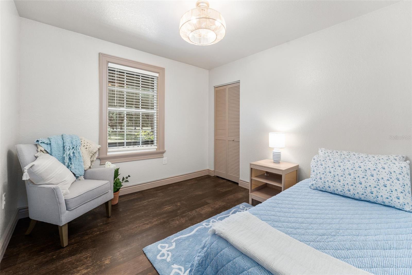 NON SUBDIVIDED - Residential