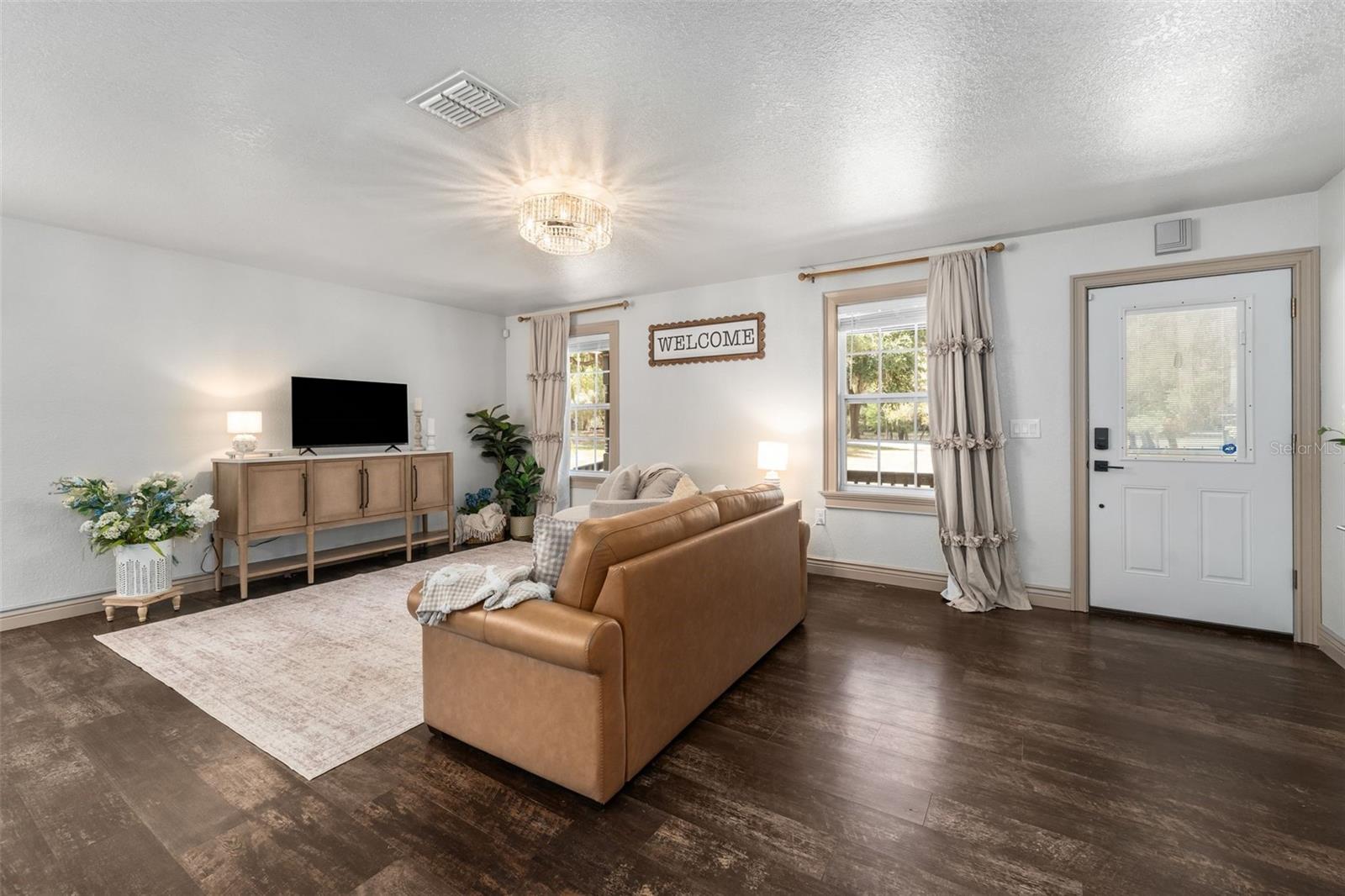 NON SUBDIVIDED - Residential