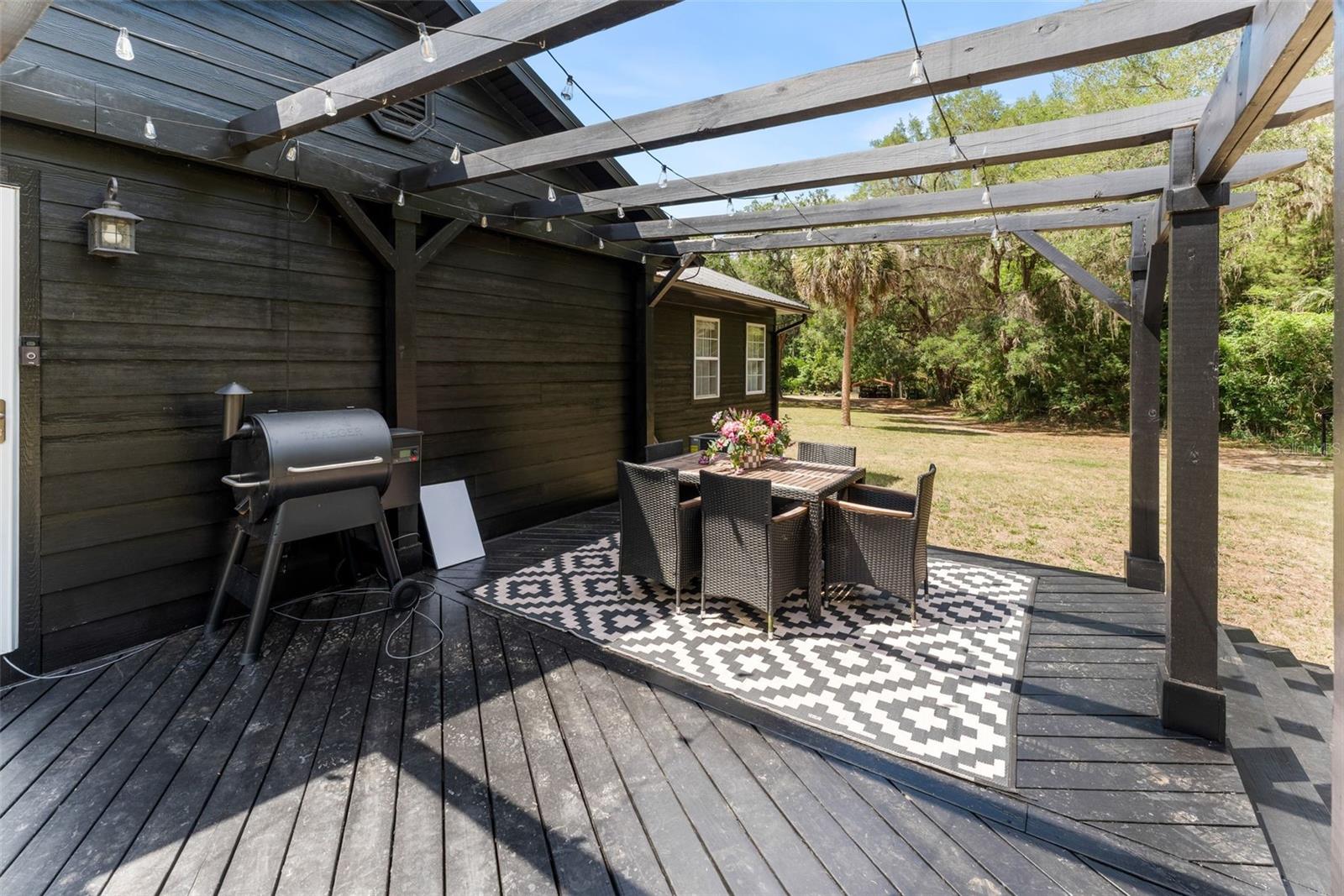 NON SUBDIVIDED - Residential