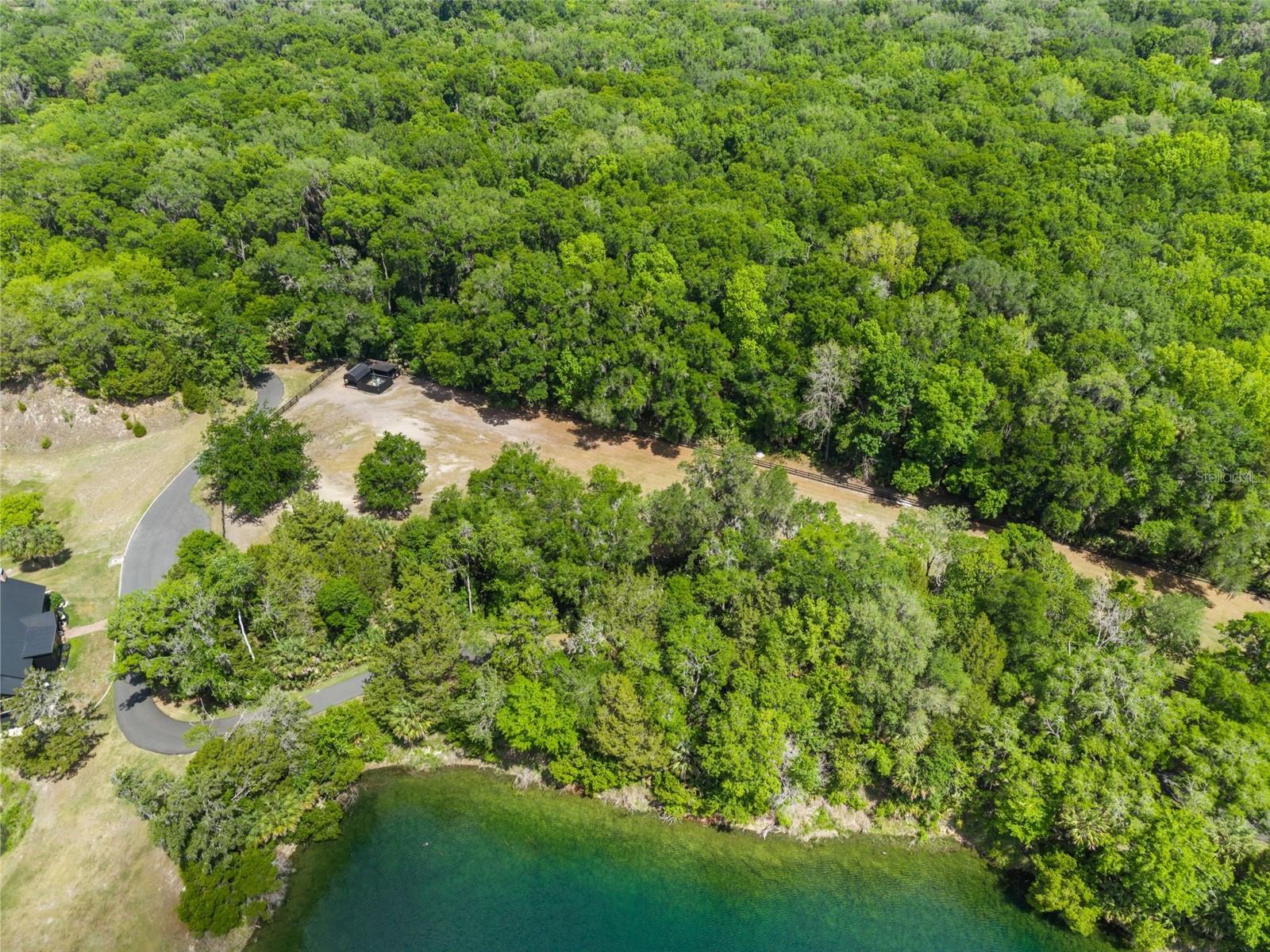 NON SUBDIVIDED - Residential