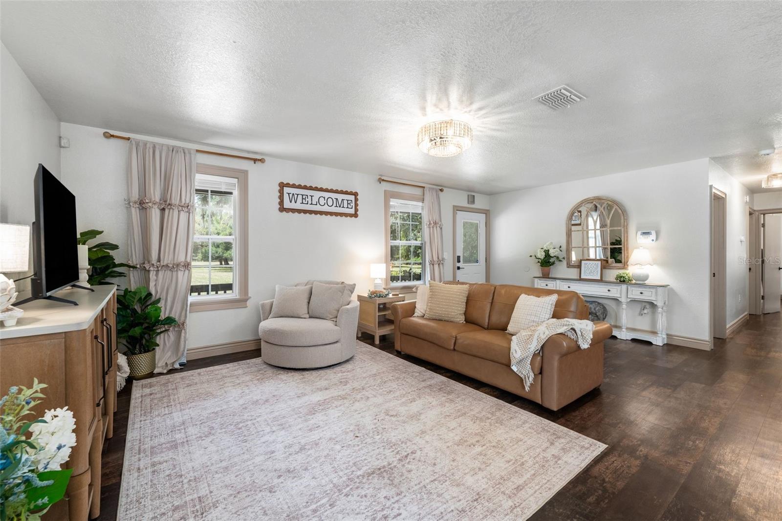 NON SUBDIVIDED - Residential