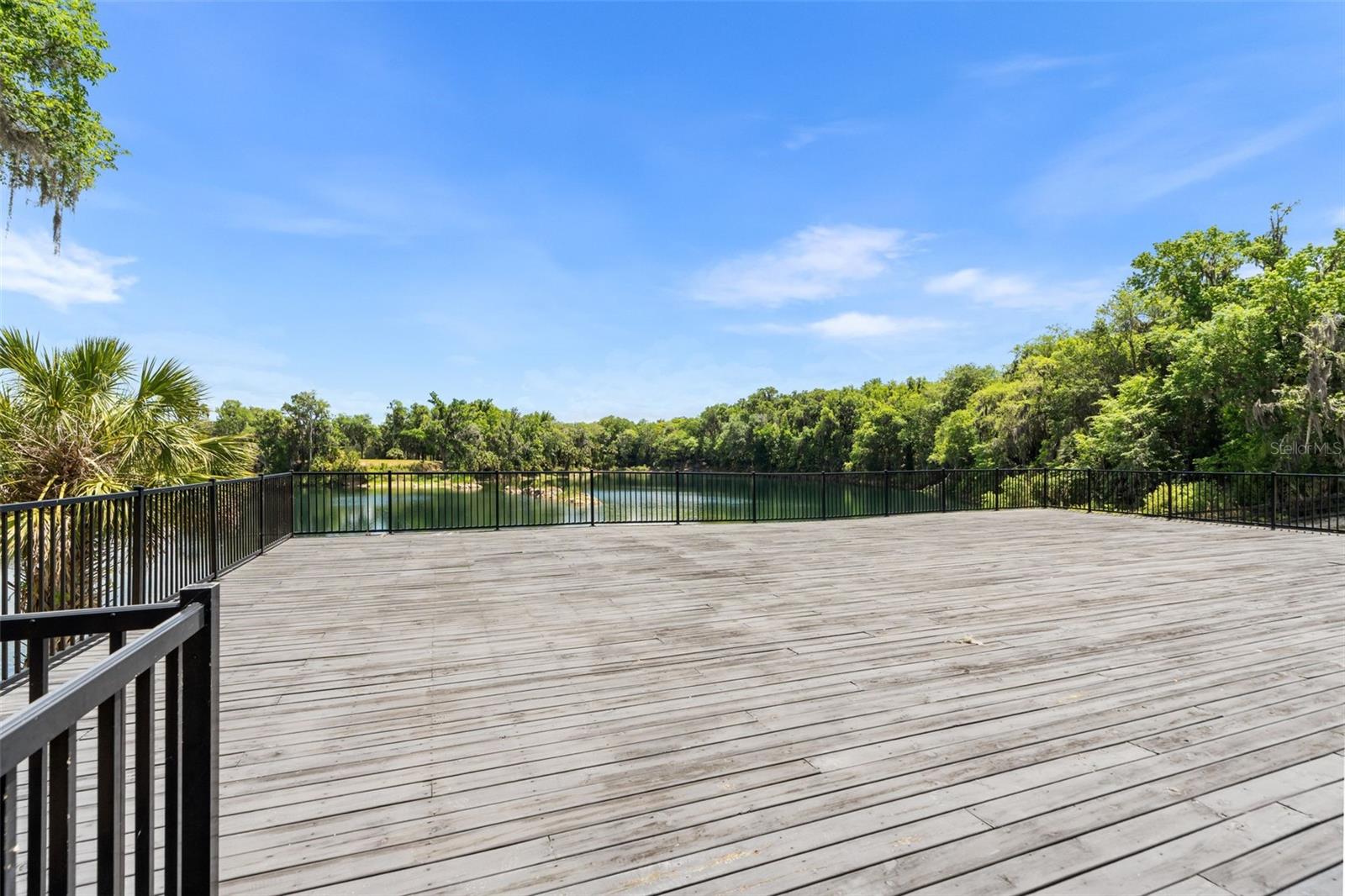 NON SUBDIVIDED - Residential