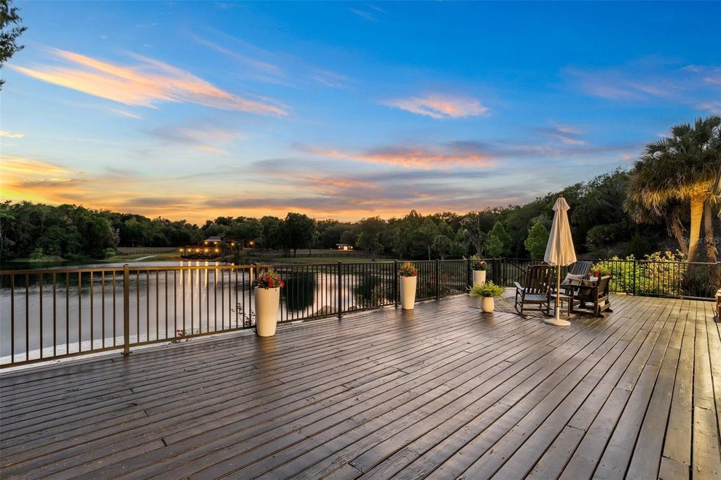 Photo of 17995 NE 24th Terrace, Citra, FL 32113 (MLS # OM723102)