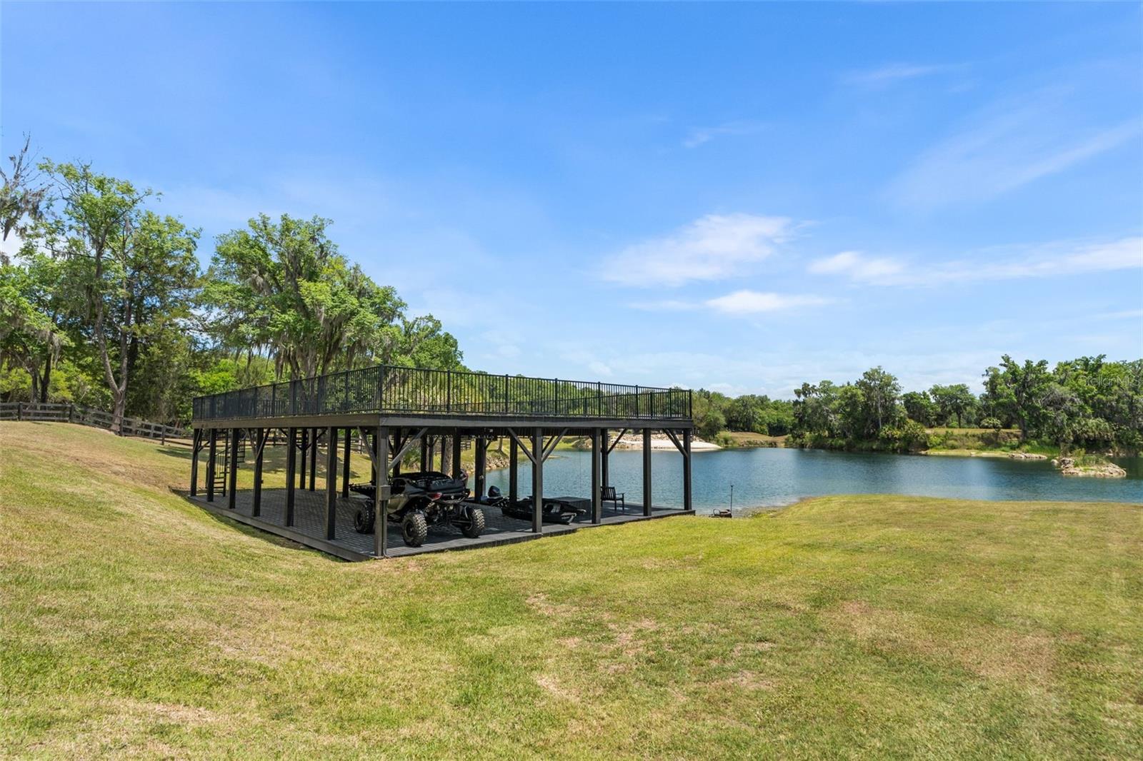 NON SUBDIVIDED - Residential