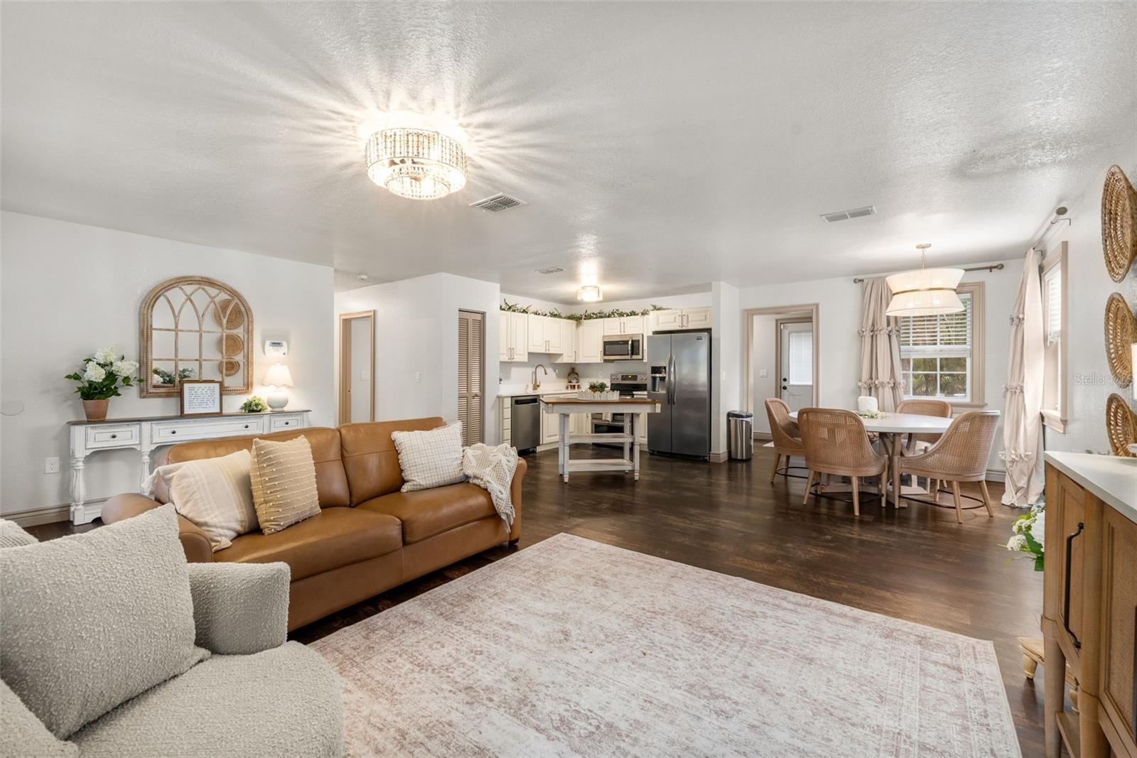 NON SUBDIVIDED - Residential