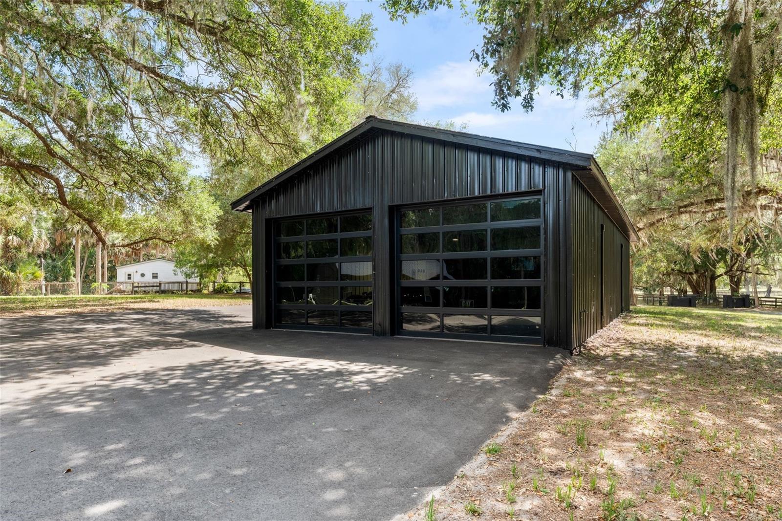 NON SUBDIVIDED - Residential