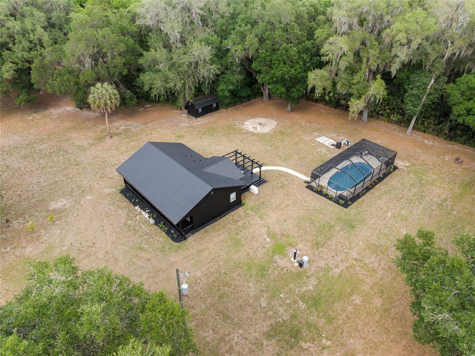 NON SUBDIVIDED - Residential