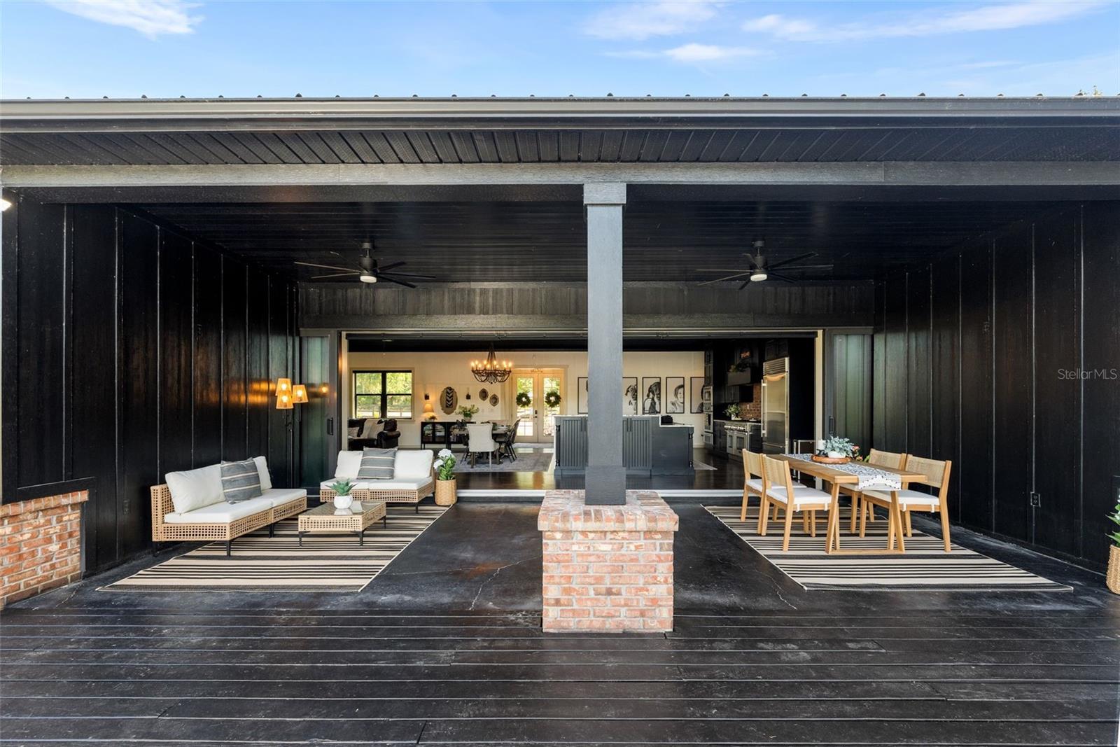 NON SUBDIVIDED - Residential