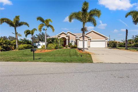 A home in PORT CHARLOTTE