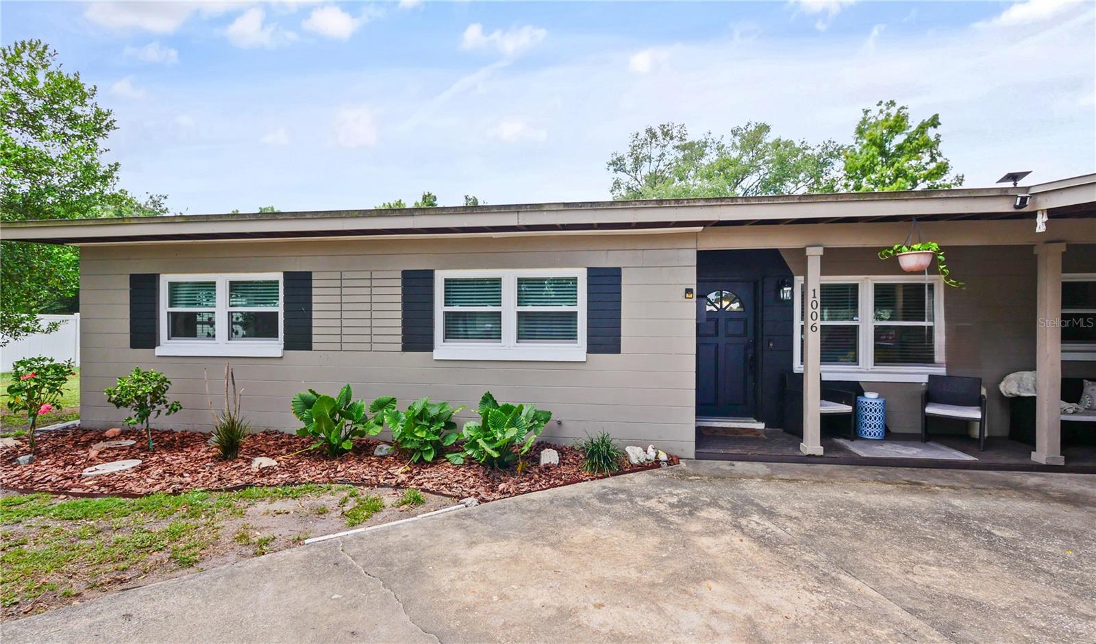 1006 BEATRICE DRIVE