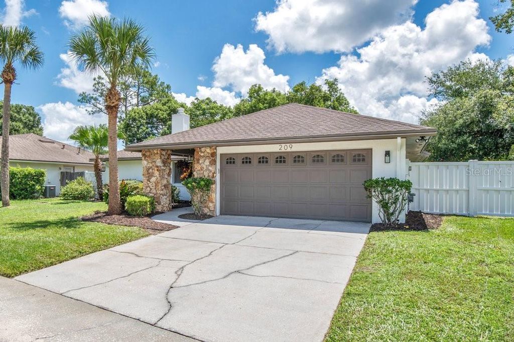 Photo of 209 Twelve League Circle, Casselberry, FL 32707 (MLS # O6328507)