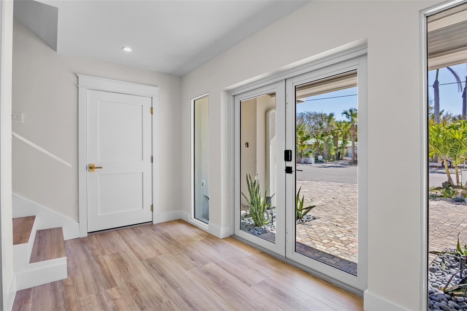 BIMINI BAY ESTATES - Residential