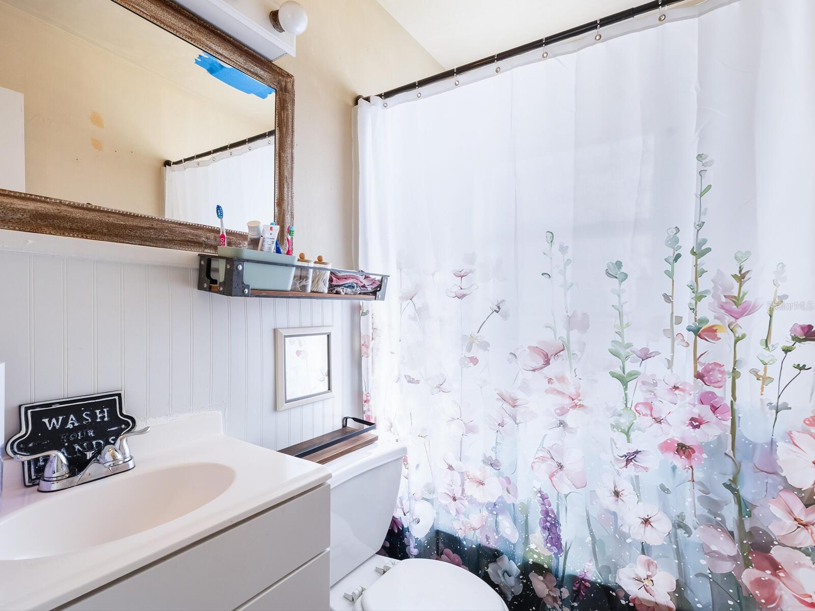 BAYSHORE GARDENS SEC 2 - Residential