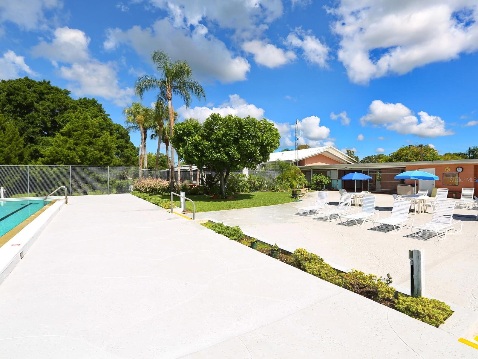 BAYSHORE GARDENS SEC 2 - Residential