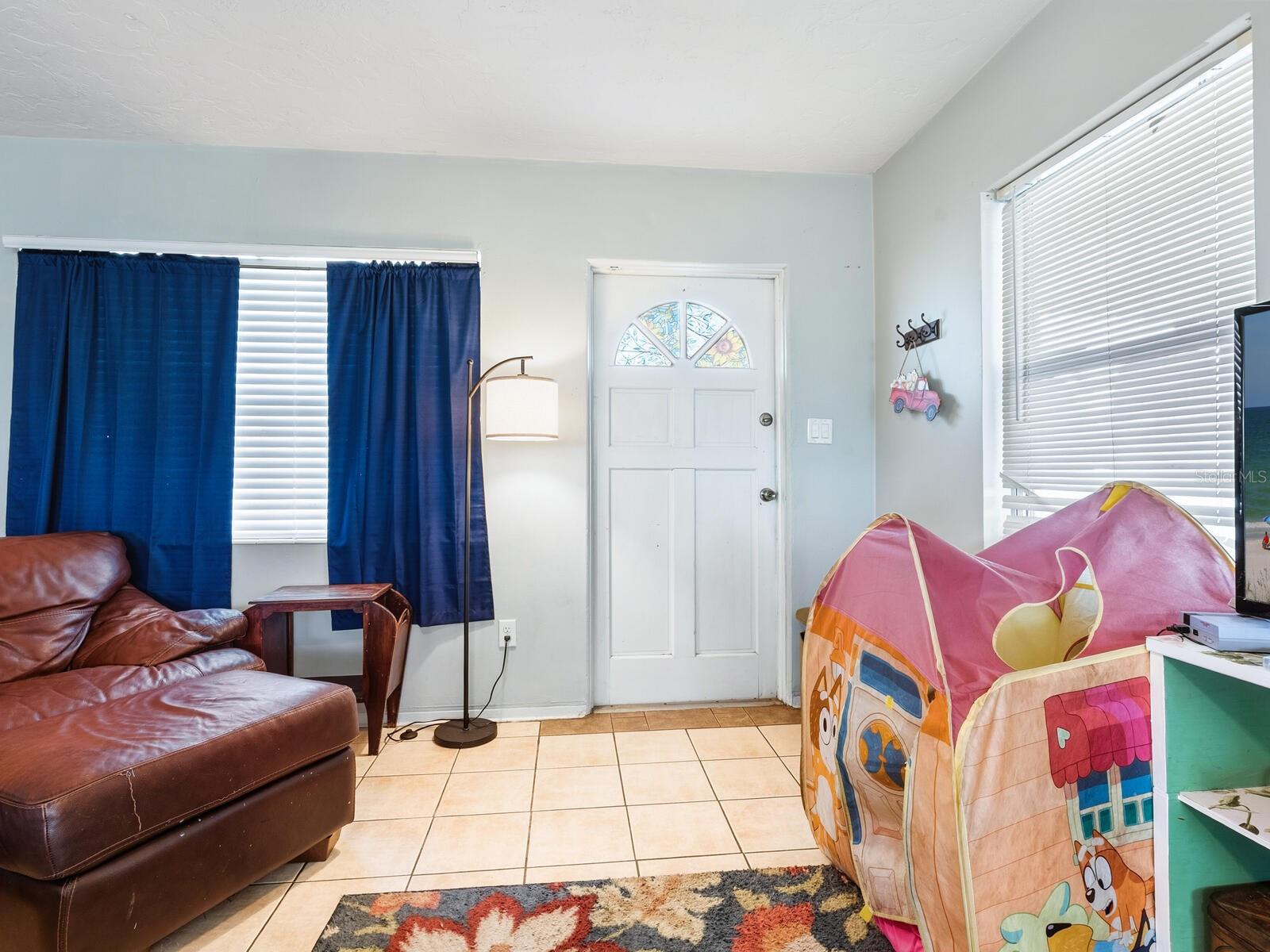 BAYSHORE GARDENS SEC 2 - Residential