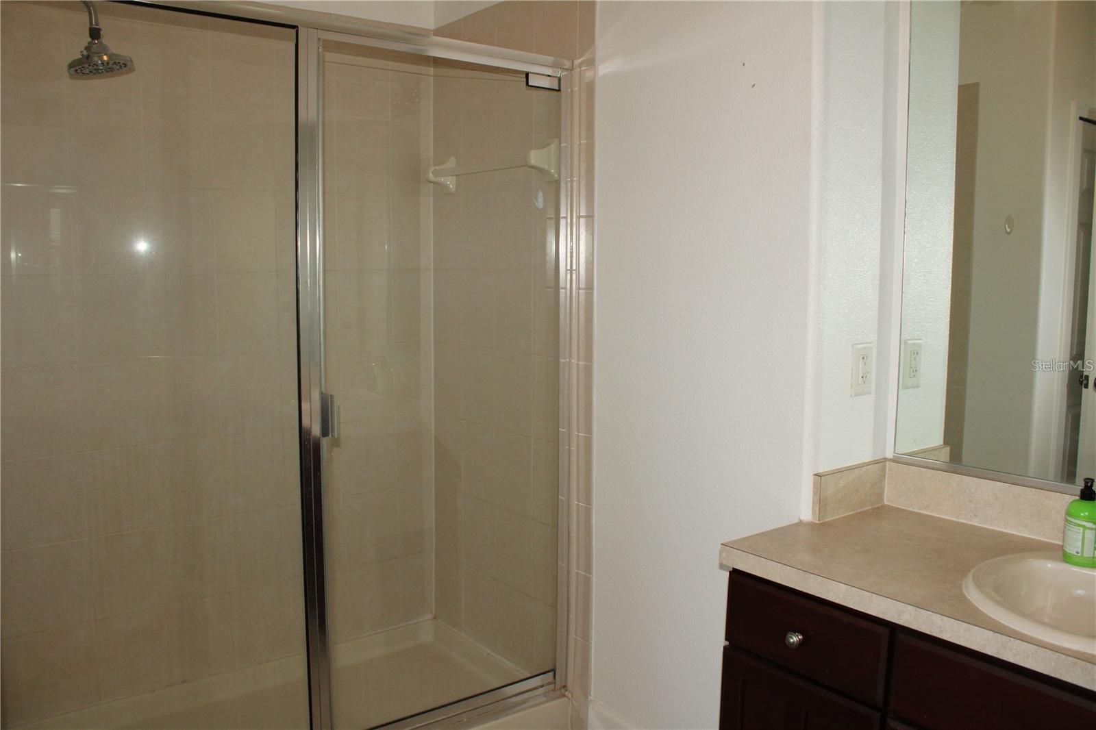 PARKRIDGE PH 33 & 19 - Residential Lease