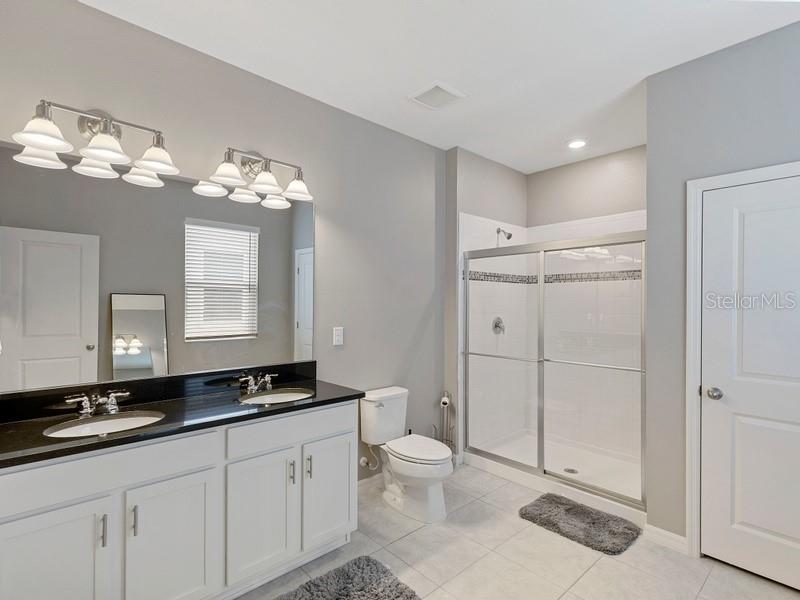 WEST LAKE RESERVE - Residential Lease