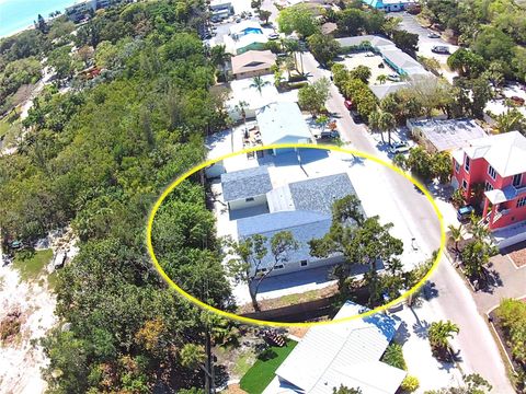 Single Family Residence in LONGBOAT KEY FL 608 SAINT JUDES DR Dr.jpg