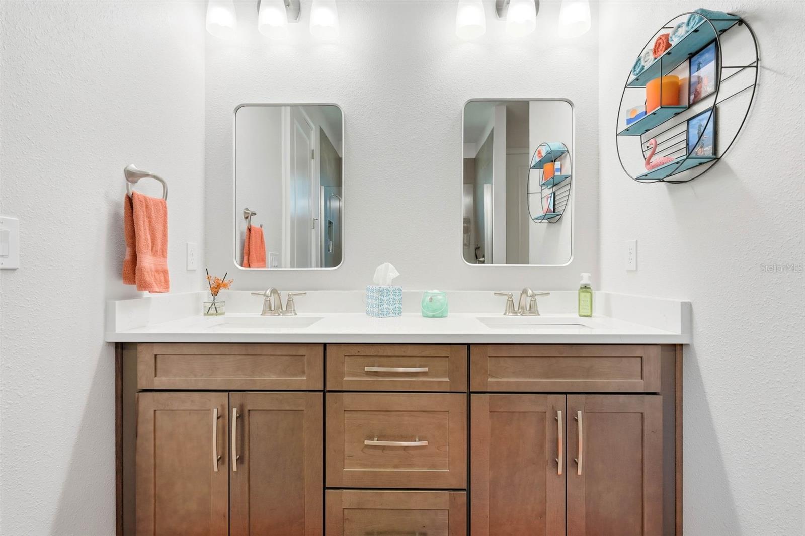 PINE RIDGE UNIT 03 - Residential