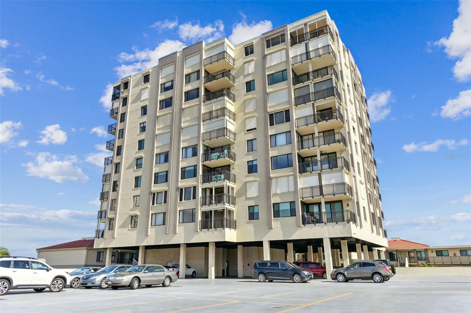 6372 PALMA DEL MAR BOULEVARD S 605