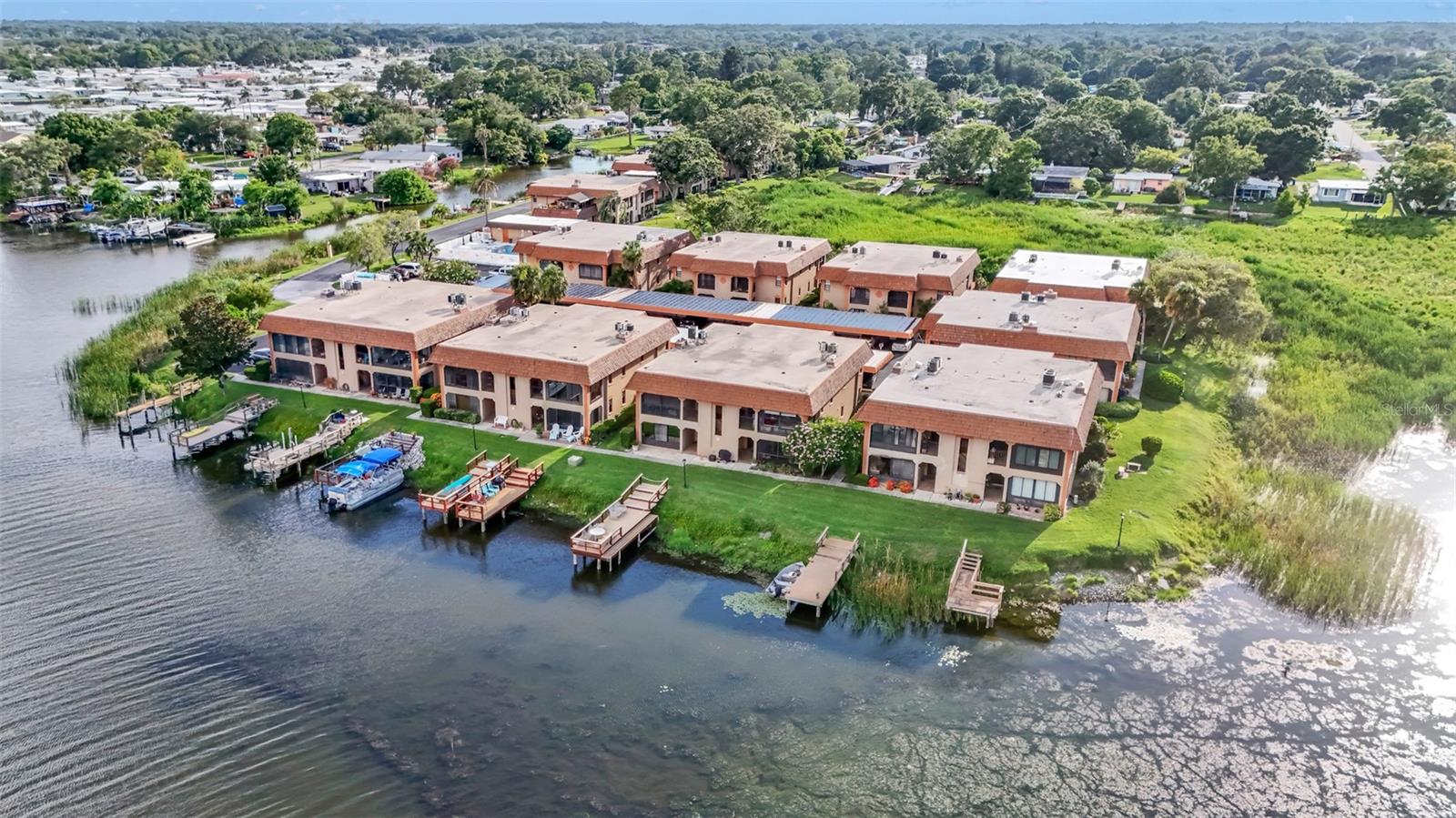 WILLOW POINT CONDO - Residential Lease