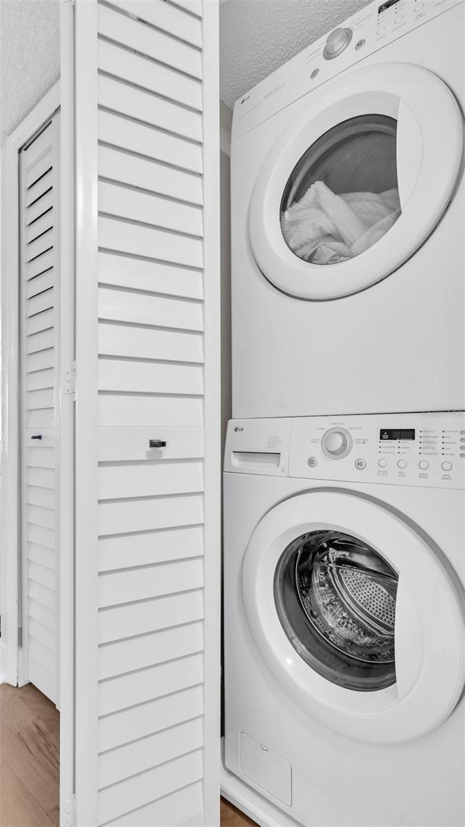 WILLOW POINT CONDO - Residential Lease