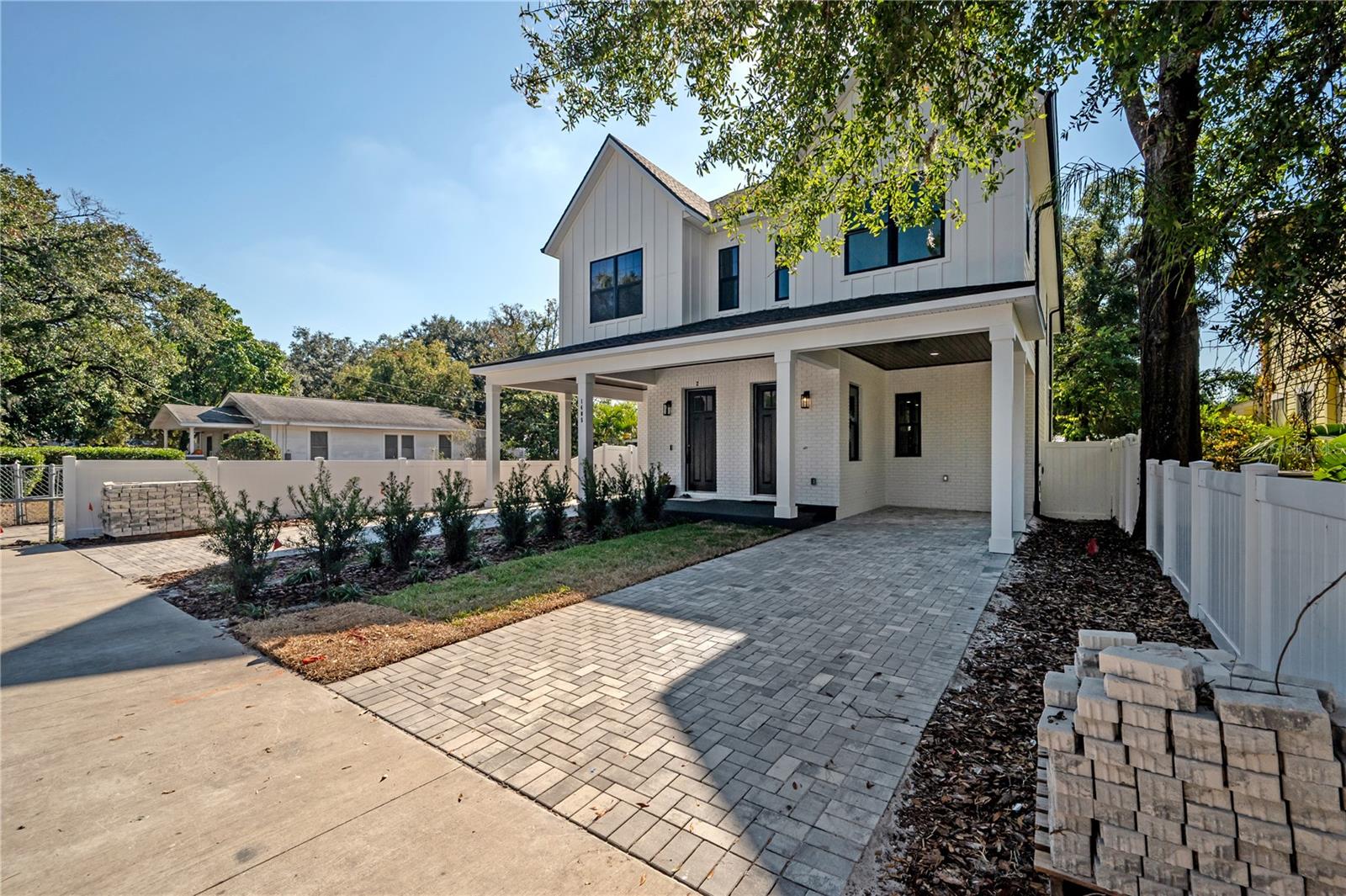 1405 E LOUISIANA AVENUE 1