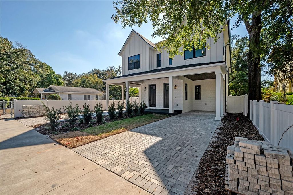 Photo of 1405 E Louisiana Avenue #1, Tampa, FL 33603 (MLS # TB8450638)