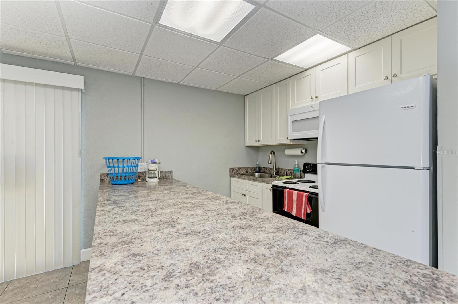 IMPERIAL HOUSE OF BRADENTON BEACH BLDG A - Residential