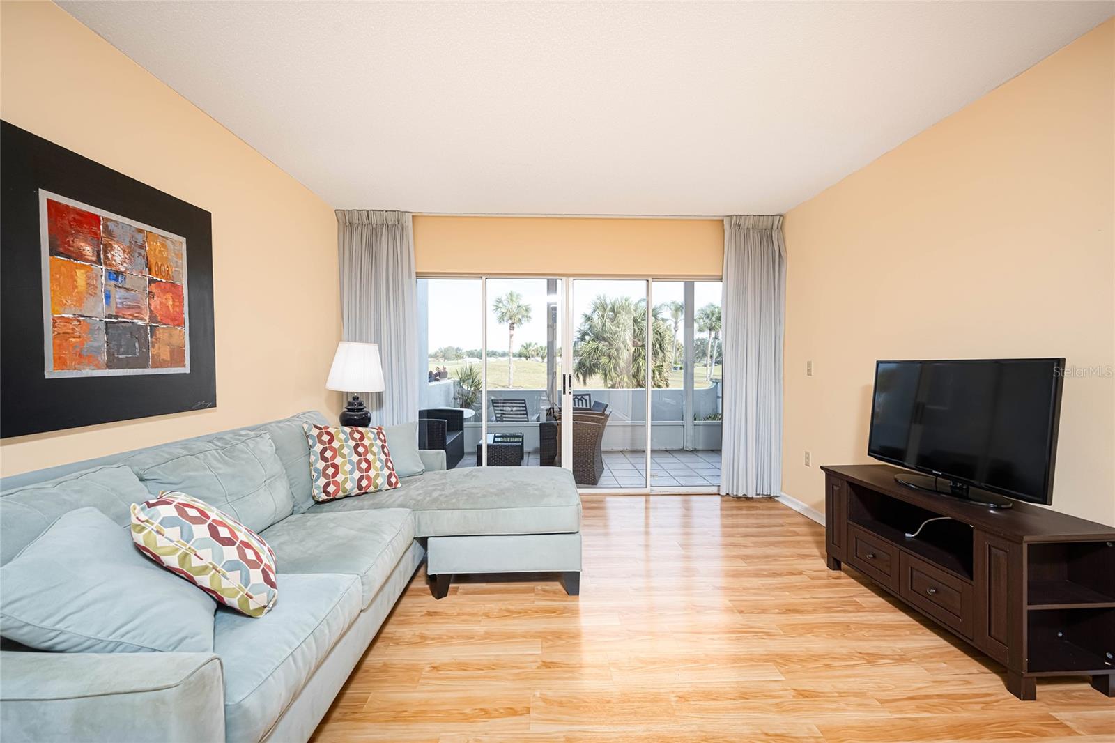 408 CERROMAR CIRCLE S 132