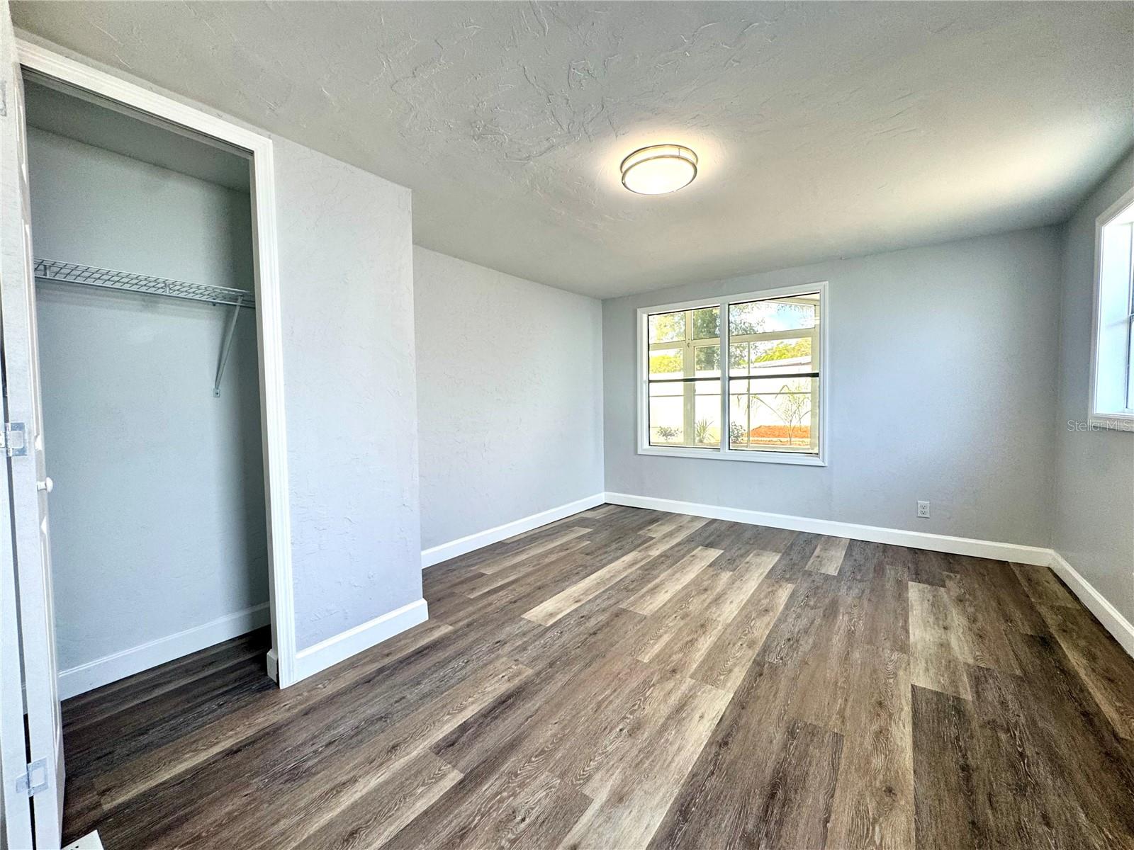 ROLLINGLEN PH 01 - Residential