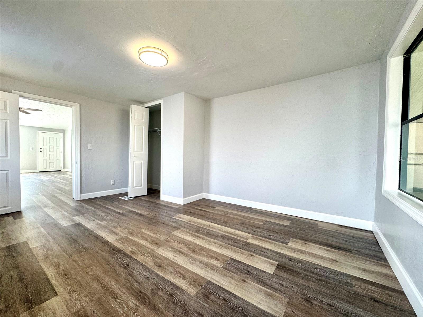 ROLLINGLEN PH 01 - Residential