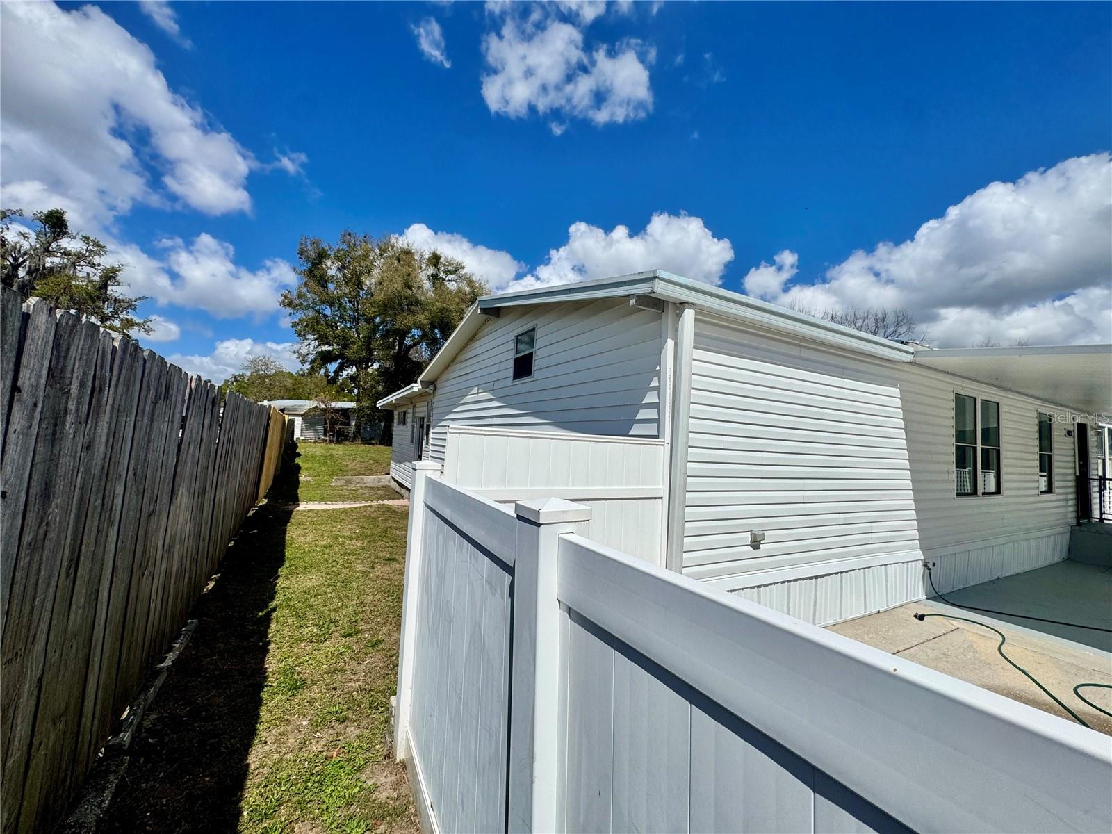 ROLLINGLEN PH 01 - Residential