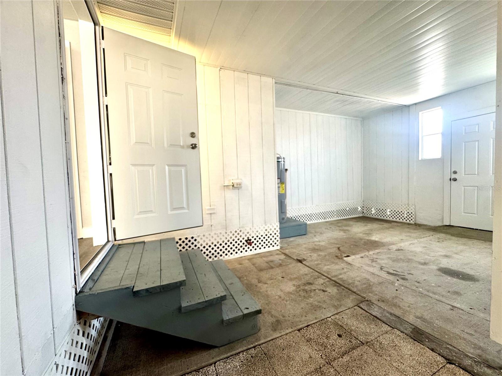 ROLLINGLEN PH 01 - Residential