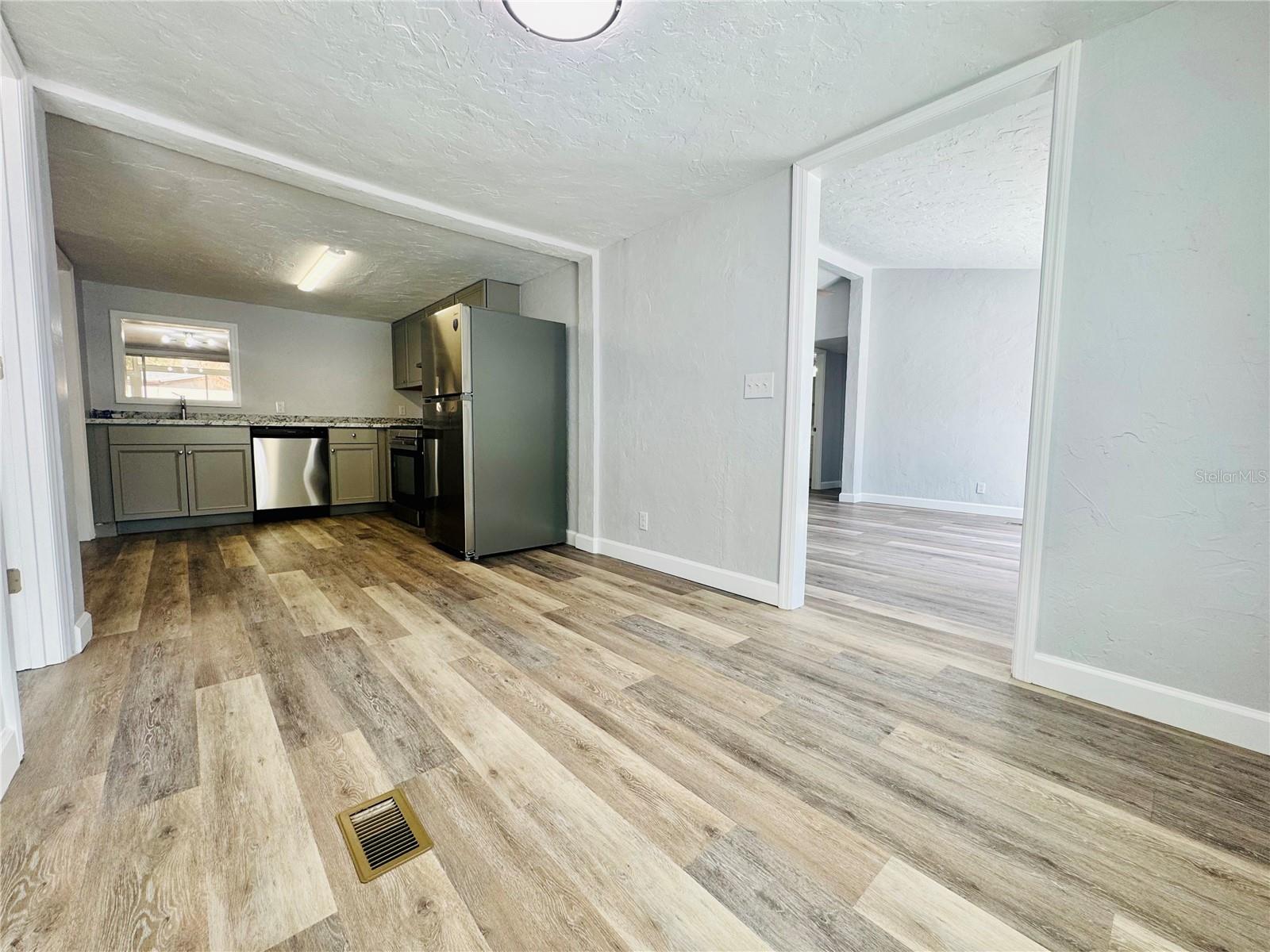 ROLLINGLEN PH 01 - Residential