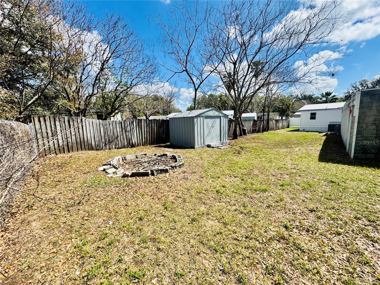 ROLLINGLEN PH 01 - Residential