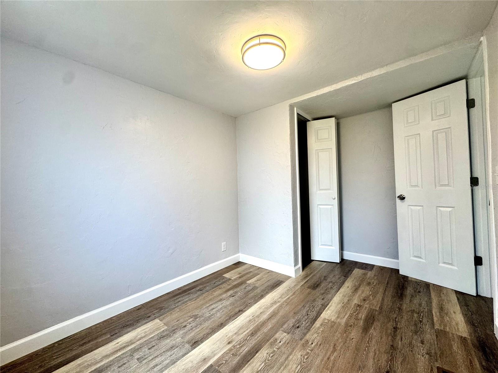 ROLLINGLEN PH 01 - Residential