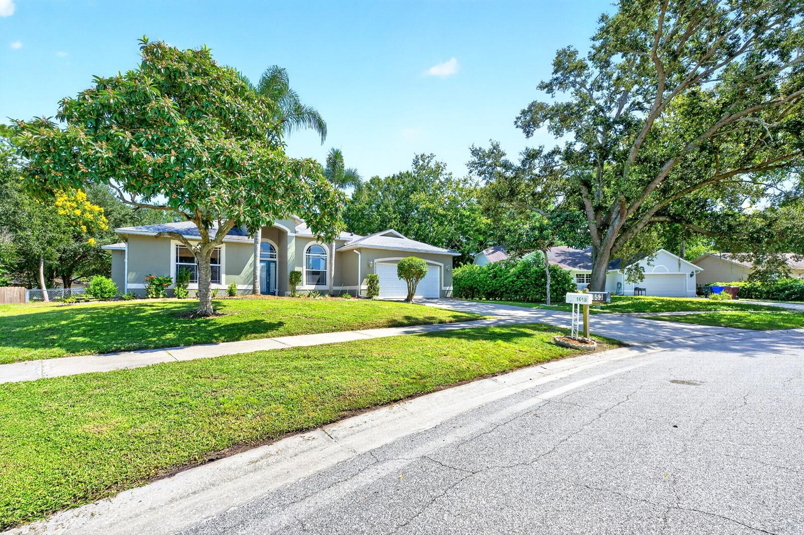 Casas a venda 1 - Jen Dantas 1648 CYPRESS WOODS CIRCLE