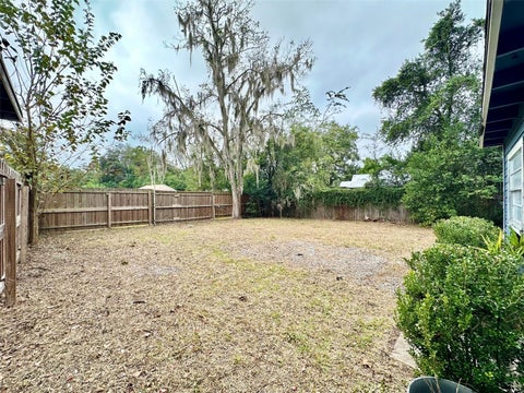 Tiny photo for 1515 NE 55th Street, Ocala, FL 34479 (MLS # OM734546)