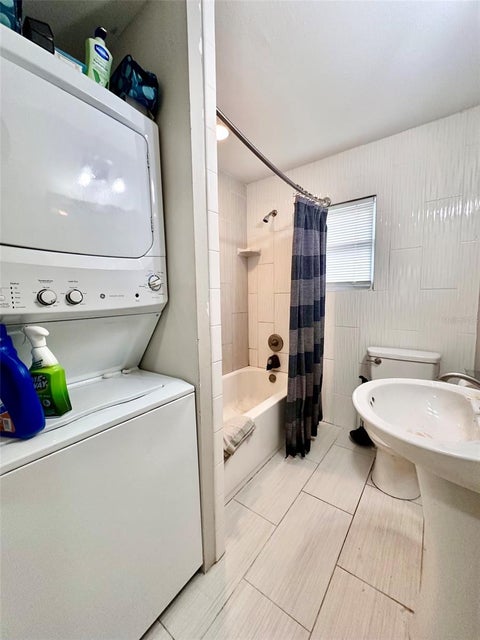 Tiny photo for 1515 NE 55th Street, Ocala, FL 34479 (MLS # OM734546)