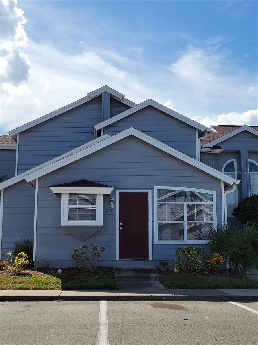 ISLAND CLUB WEST PH 02 - Residential Lease
