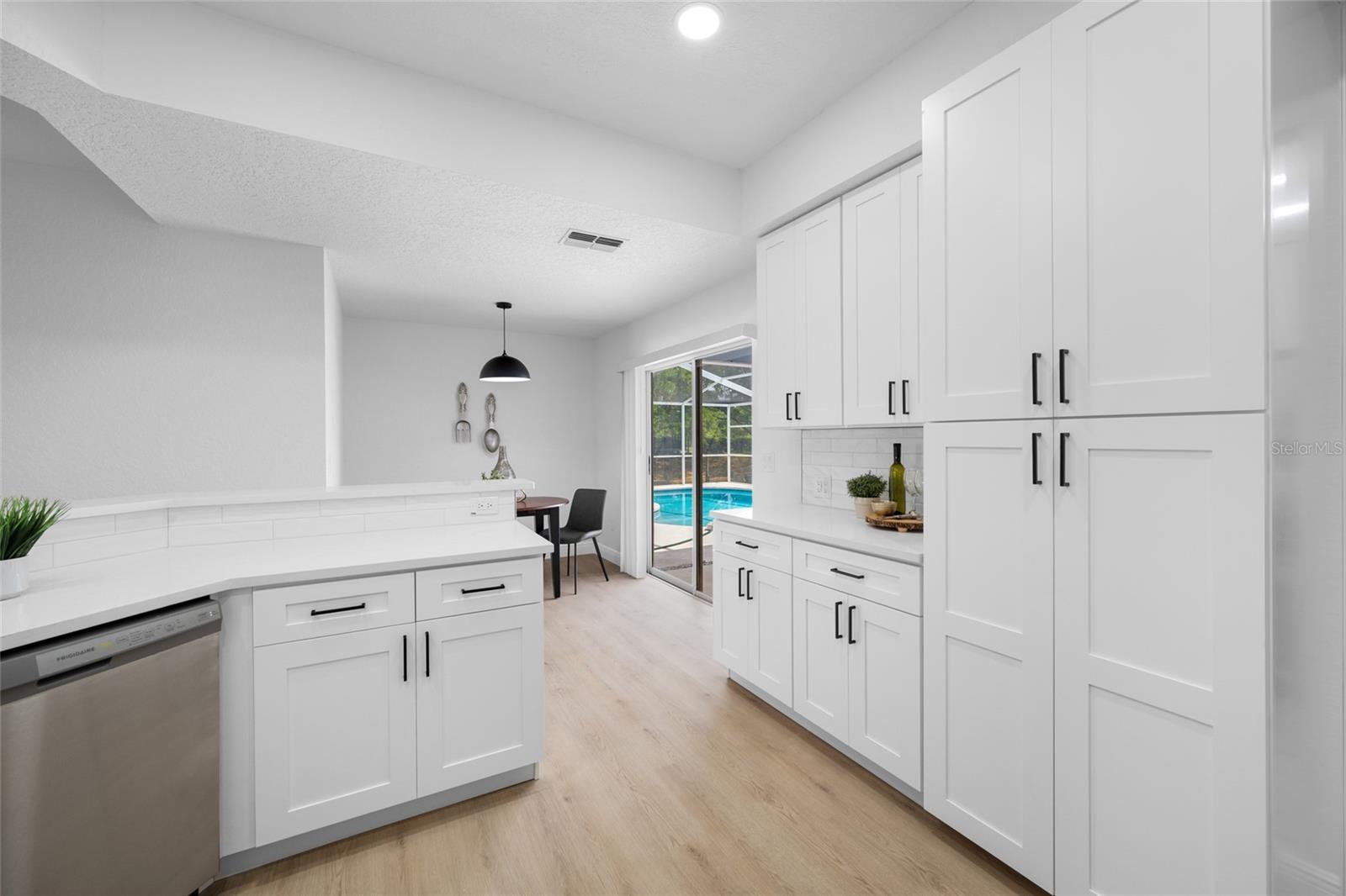 BON PARK SUB - Residential