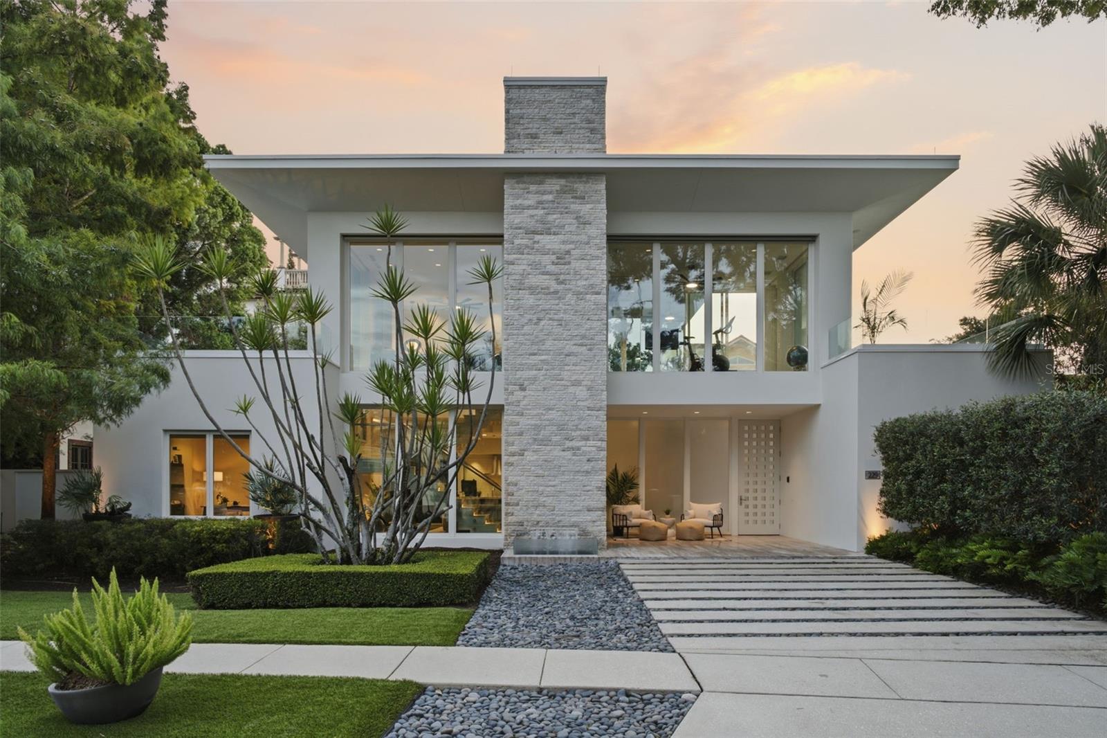 229 ALEXANDER PLACE