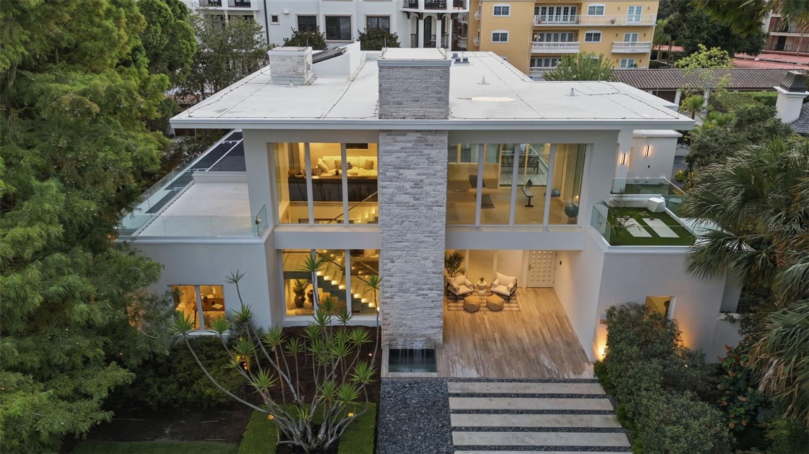 229 ALEXANDER PLACE