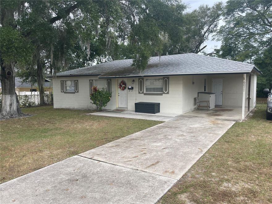 This is a find.  LOWEST PRICE IN THE AREA.  Cute three bedroom to two bathroom single family home in a fantastic location providing easy access to schools, shopping, entertainment and dining.  Full appliance package and wait for it......lawn care is included.  Nice yard but come see for your self and then decide.
