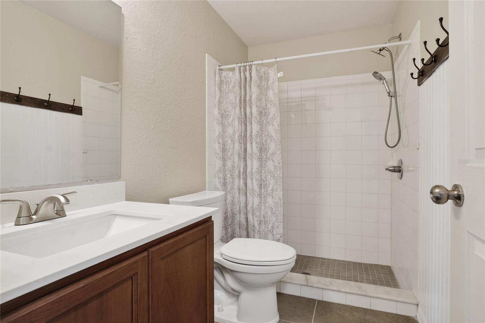 OVERLOOK RDG - Residential