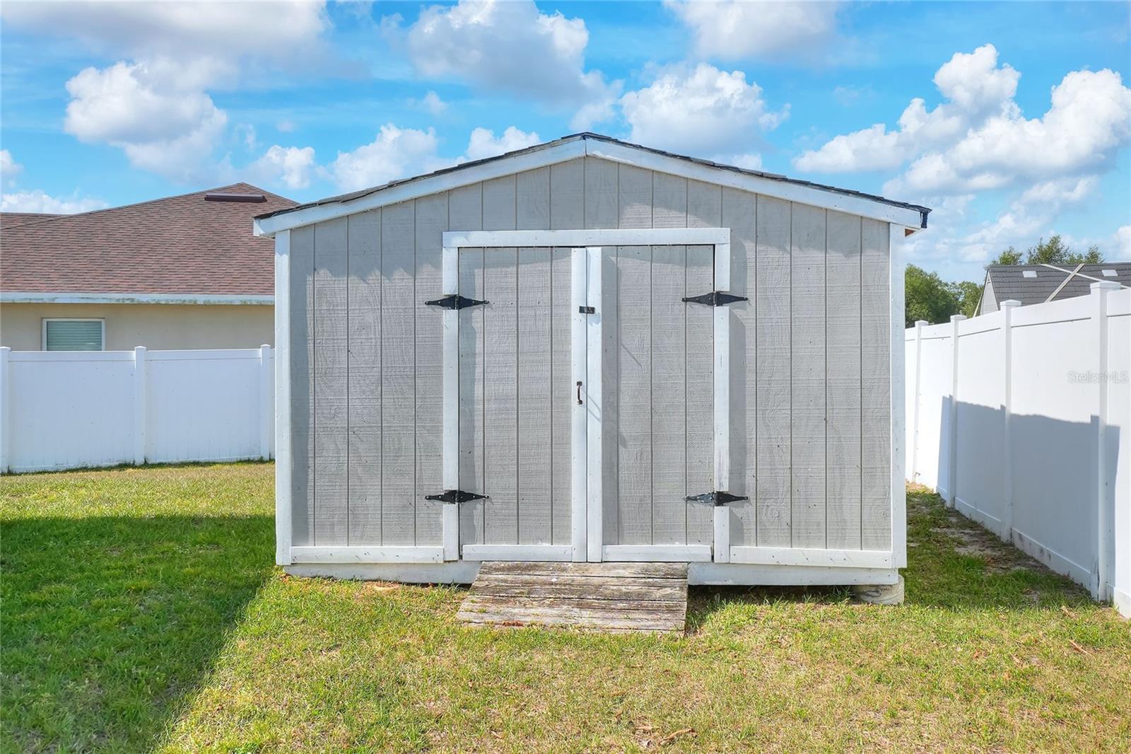 OVERLOOK RDG - Residential