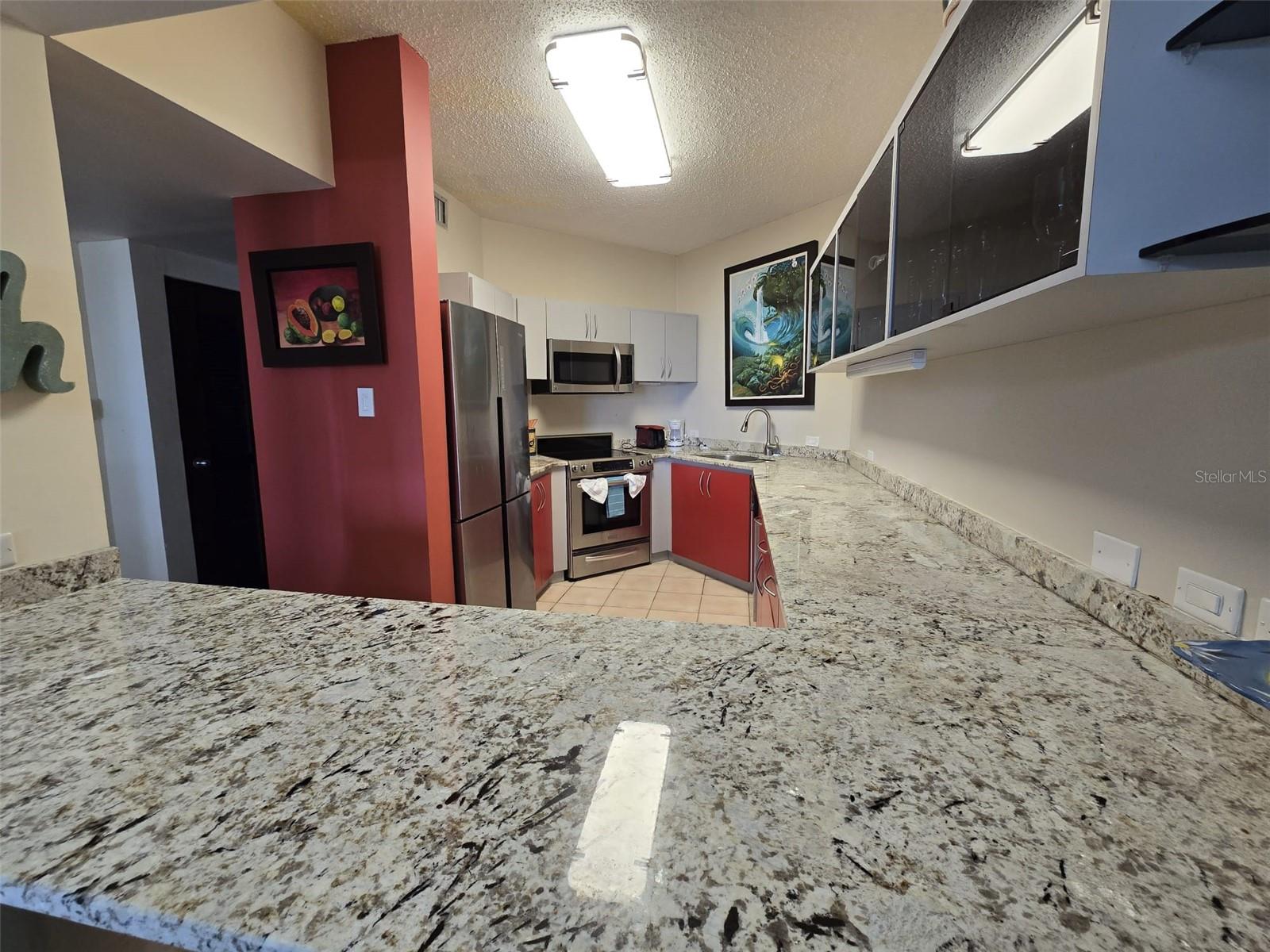 CRESCENT BEACH - Residential