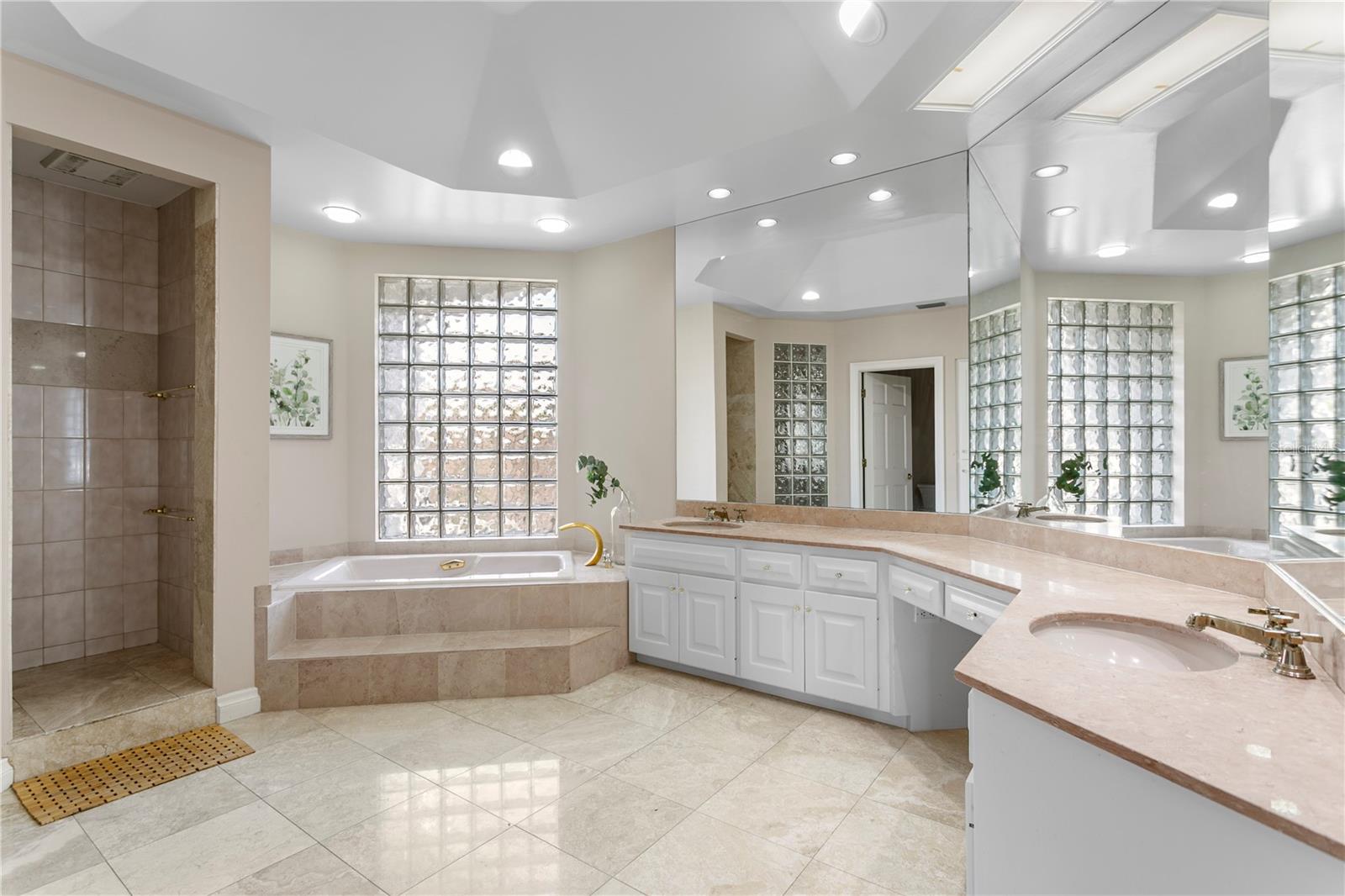 PELICAN ISLAND UNIT 3 - Residential