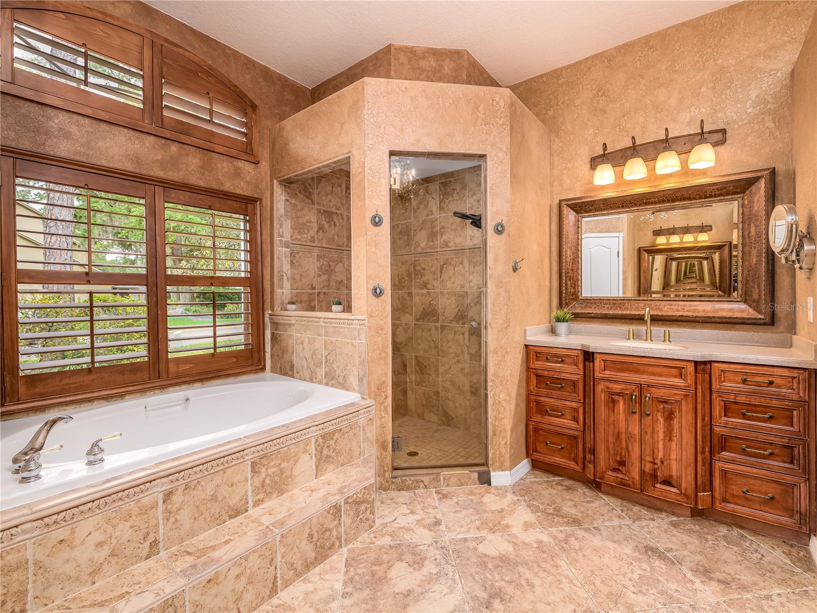 TAMPA PALMS 2C UNIT 2 - Residential